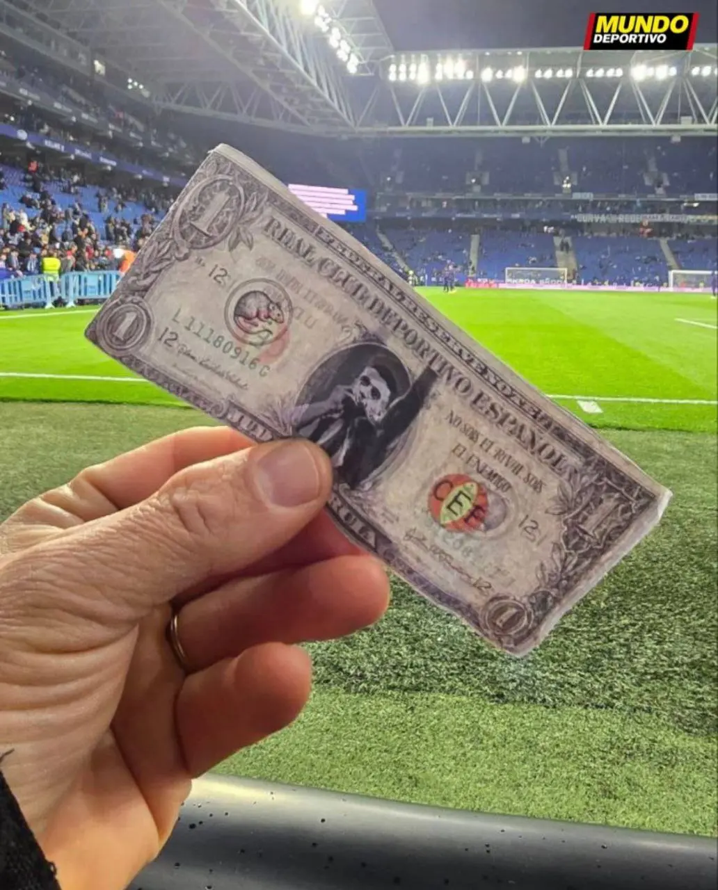 photo_5967583481720146875_y