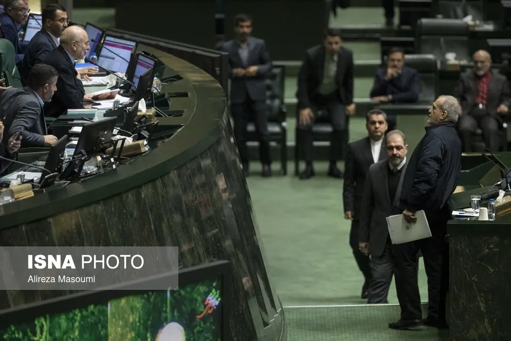 پزشکیان و قالیباف