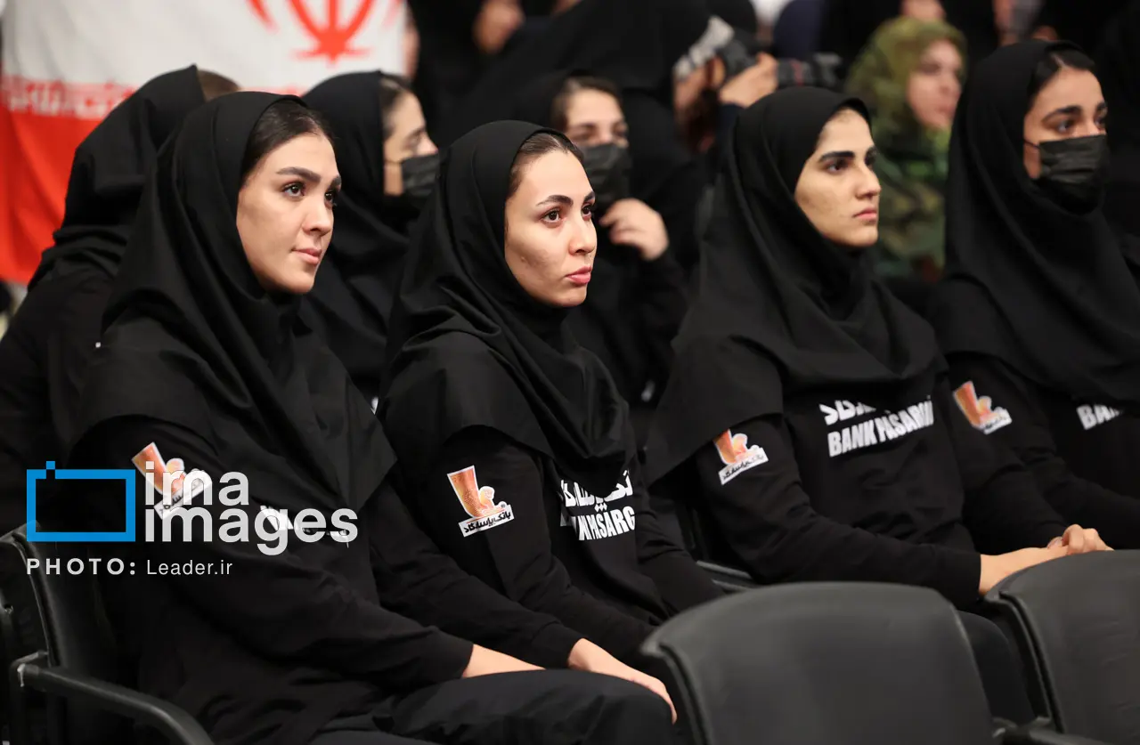 دیدار با رهبر