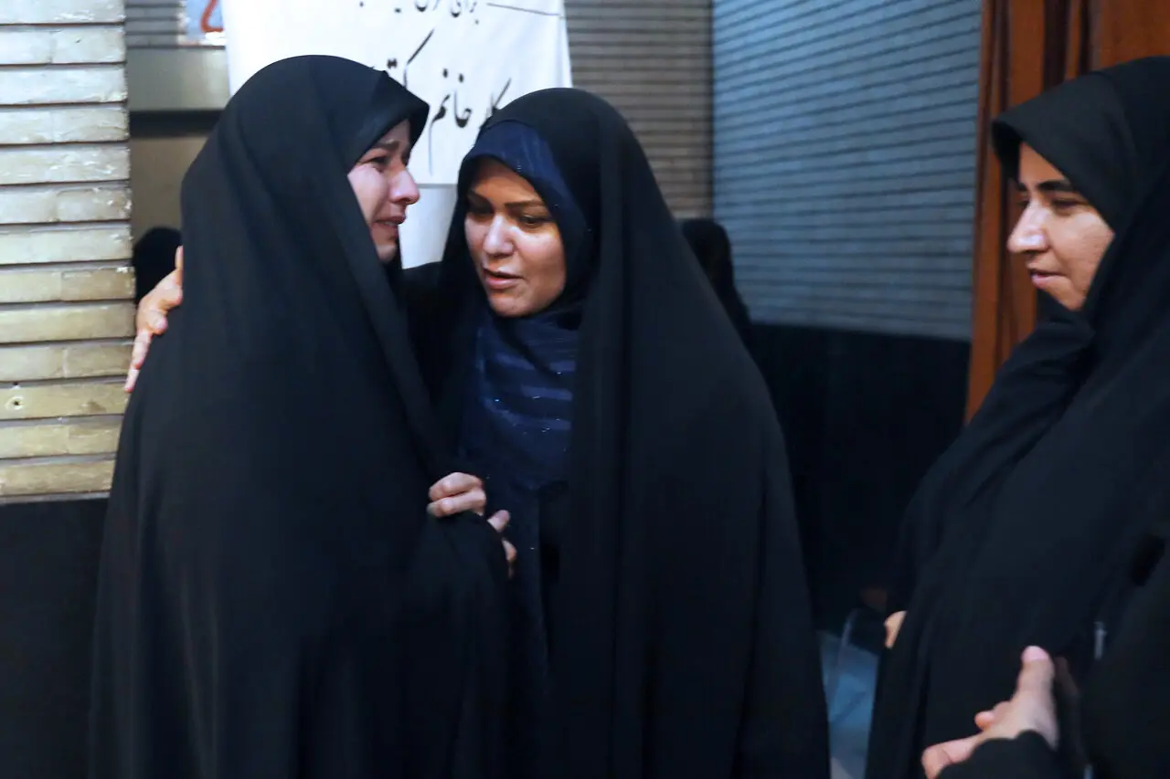 الهام آزاده