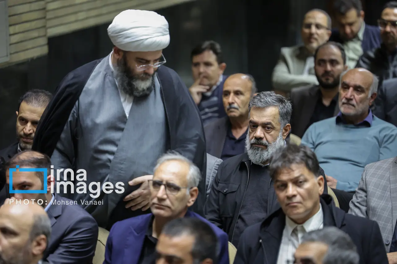 محمود کریمی