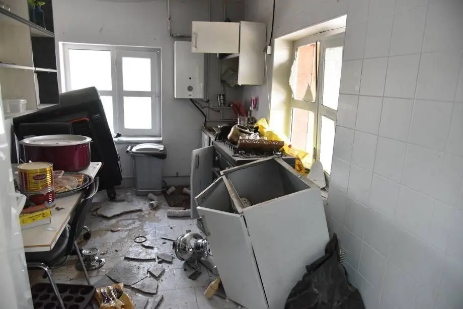 حمله به فرهنگسرای بهمن