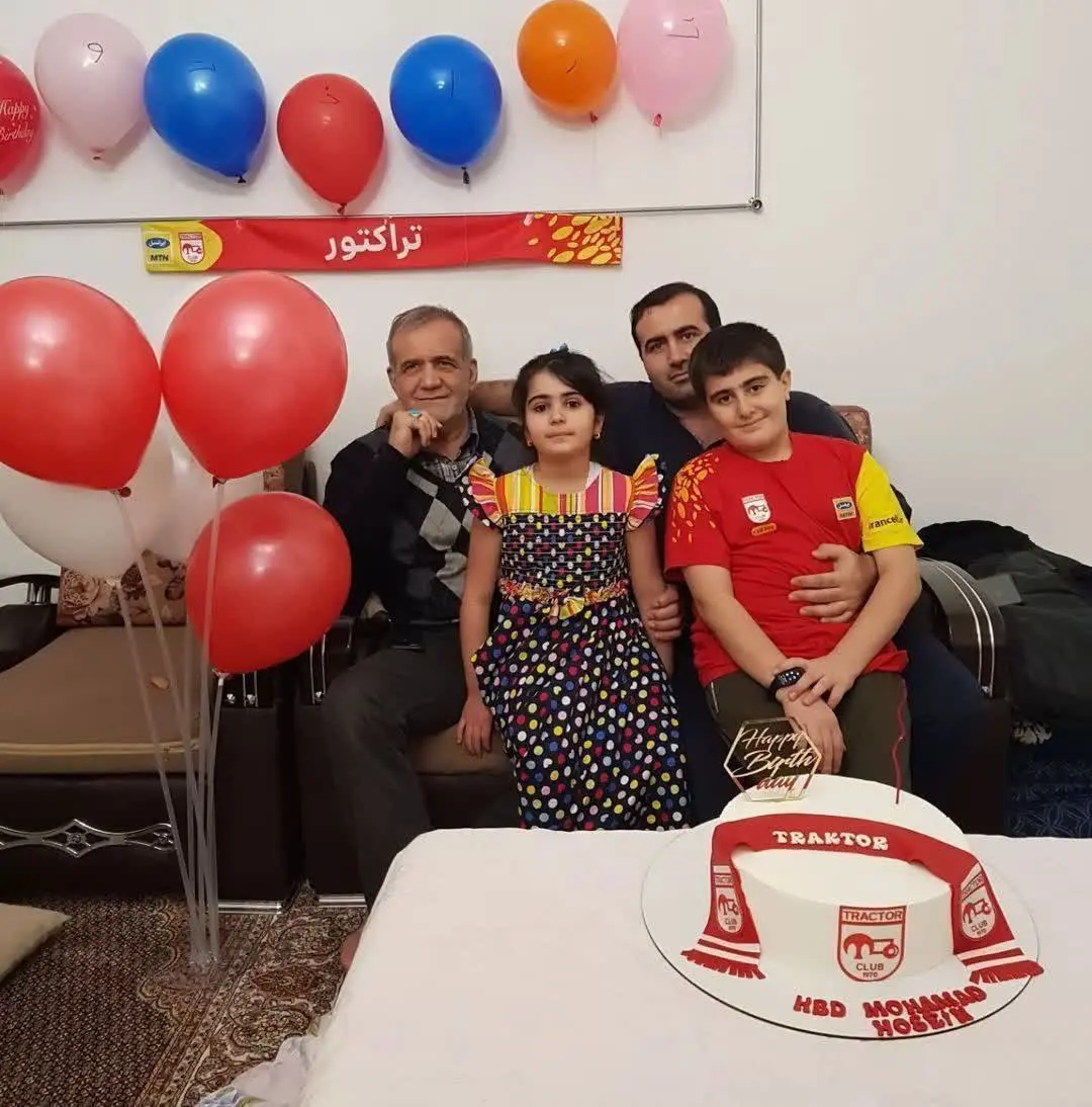 جشن قهرمانی تراکتور