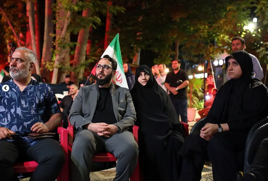همای