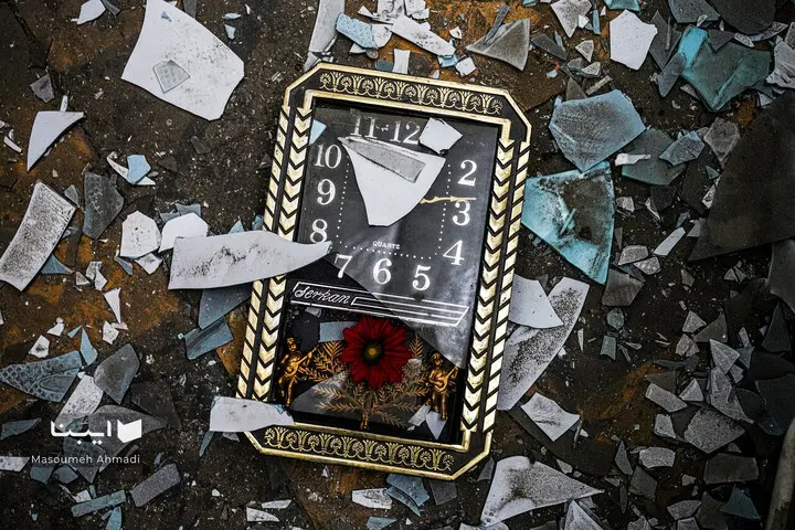 1418283