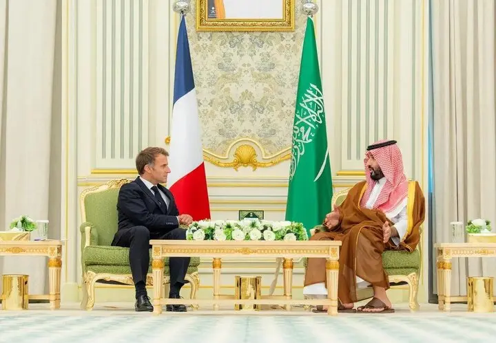 گفتگوی بن سلمان و مکرون درباره اتفاقات منطقه
