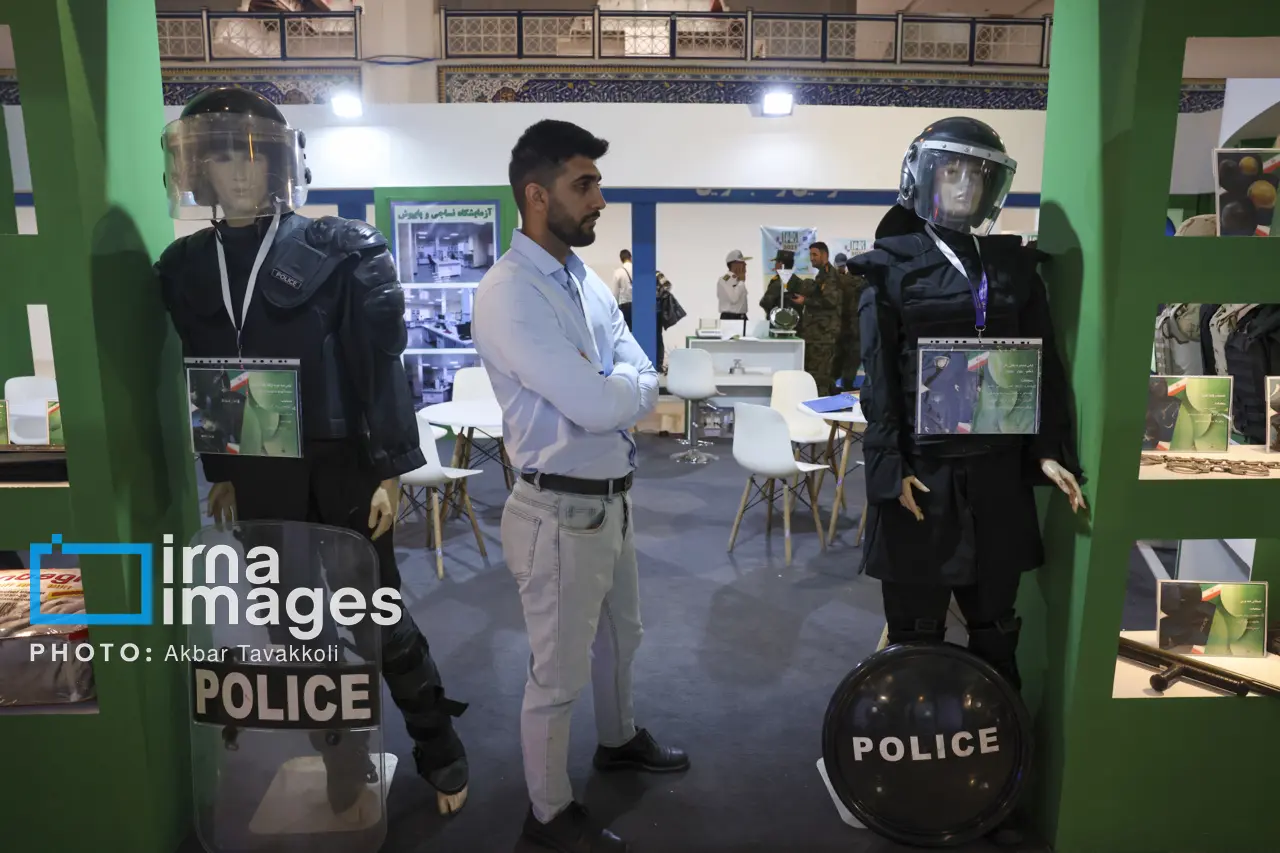 پلیس