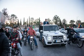 64034099