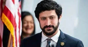 ادامه مخالفت ها در کنگره آمریکا با سیاست های جنگ طلبانه ترامپ علیه ایران