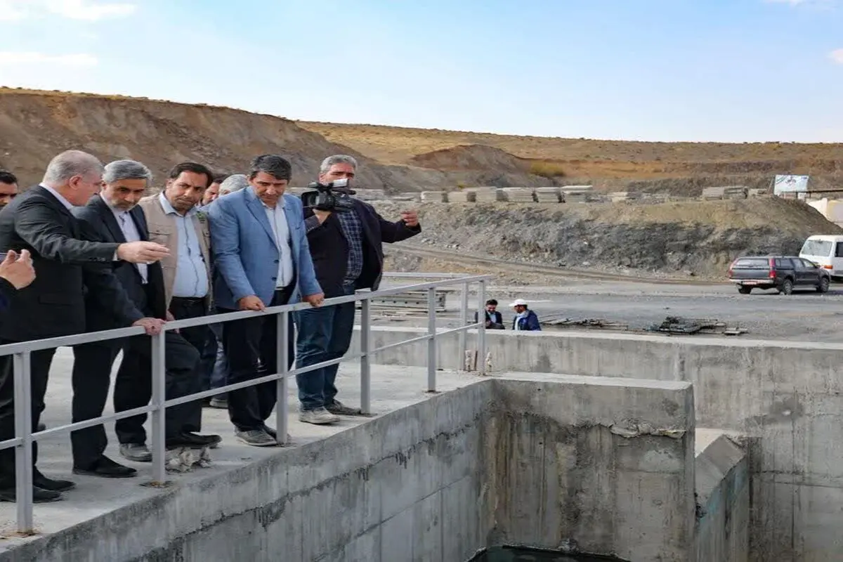 تصفیه خانه مهاجران توان انتقال آب در خط ۱۸۰۰ لیتر است