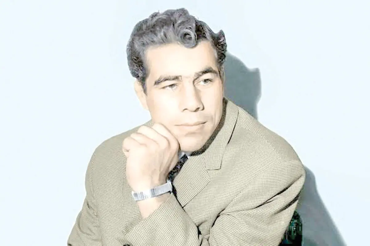مردی که یکه بود و هنوز هست