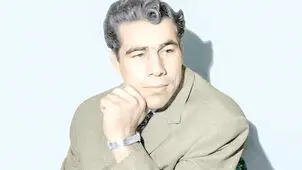 مردی که یکه بود و هنوز هست