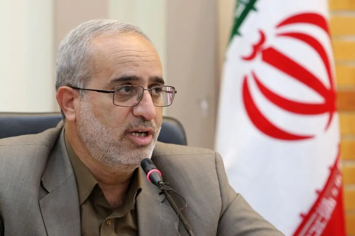 ادارات و مدارس شهر کرمان فردا سیزدهم دی‌ماه، همزمان با سالروز شهادت سردار سلیمانی تعطیل است 