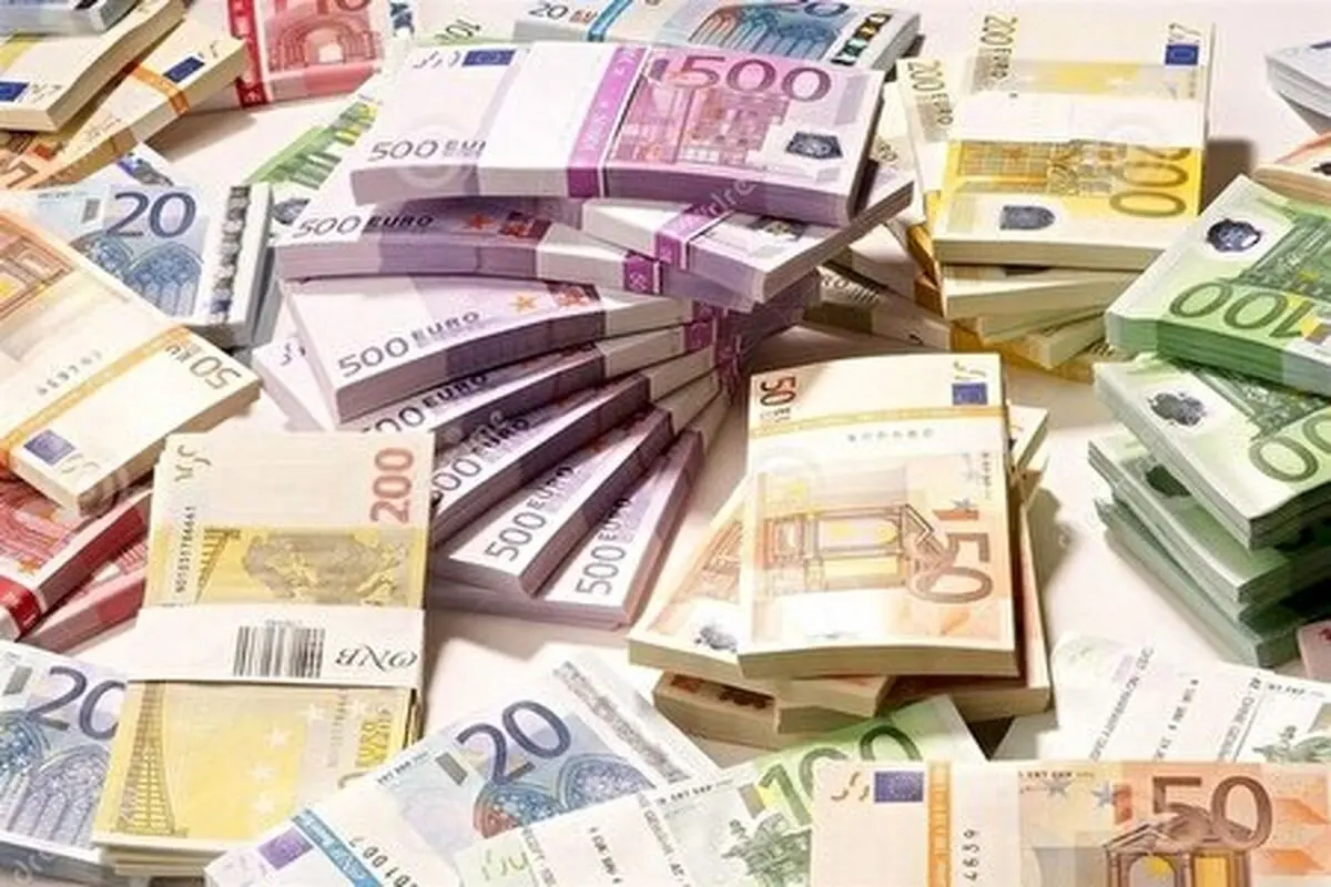 قیمت دلار، یورو و درهم امروز دوشنبه ۱ بهمن ۱۴۰۳
