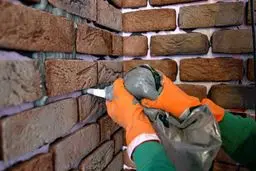کاهش شدید قیمت آجر نما (قزاقی و سنتی) به دلیل فروش ویژه آجر وندا