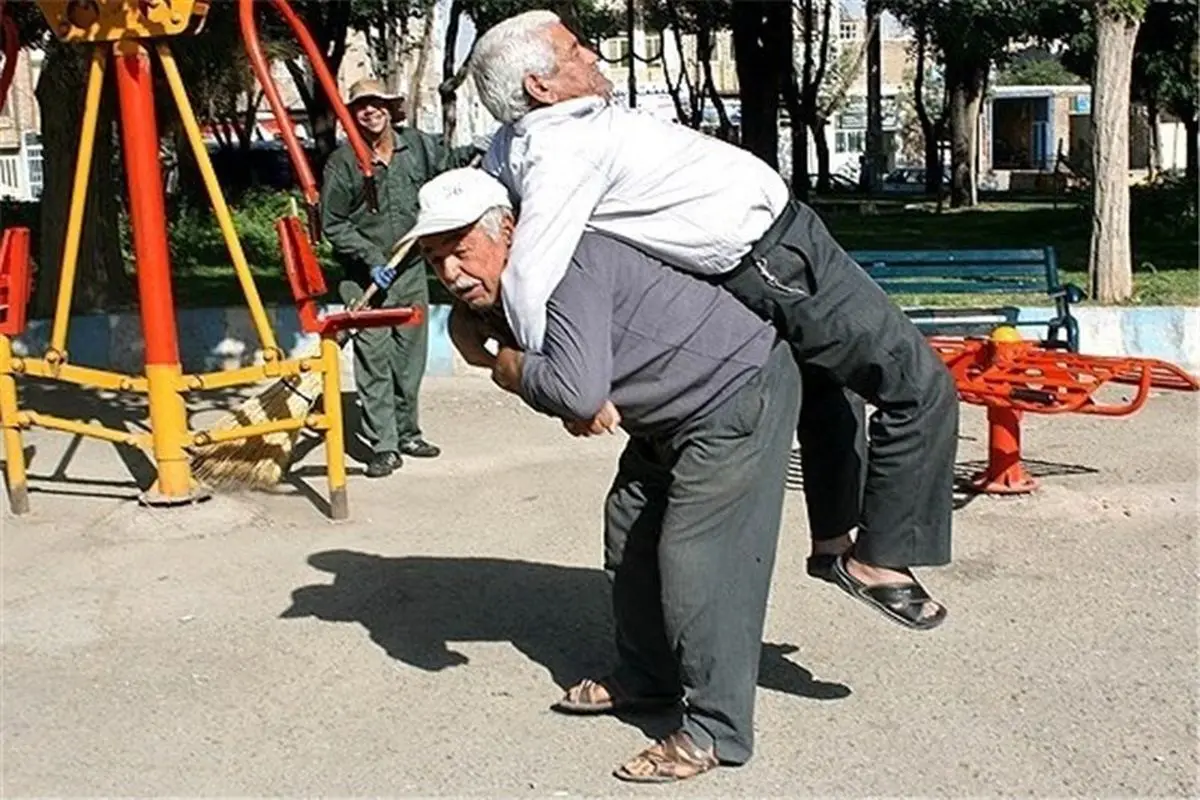 نگرانی‌ها از آمارهای سوءاستفاده از سالمندان در محیط‌های اجتماعی

