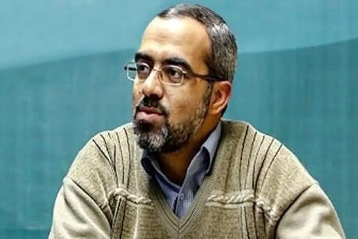  زدوبندها بین خودروسازان و برخی نماینده‌ها باعث شد آن‌ها به نفع خودروسازان موضع بگیرند

