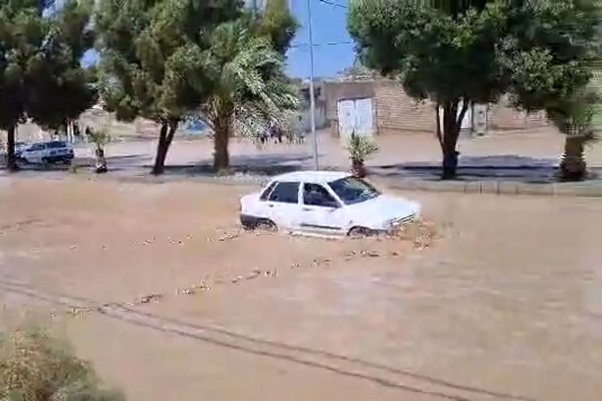 سیل در سیستان و بلوچستان/ مسیر ریلی راه آهن زاهدان - میرجاوه بسته شد
