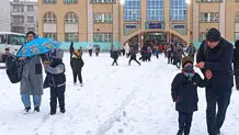 آیا مدارس همه کشورها مثل ایران هنگام بارندگی و برف تعطیل میشوند؟