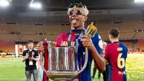 امضای یادگاری یامال «پولی» شد