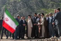 انتقاد جمهوری اسلامی از زیاده‌روی در تقدیس شهدای سقوط بالگرد ابراهیم رئیسی