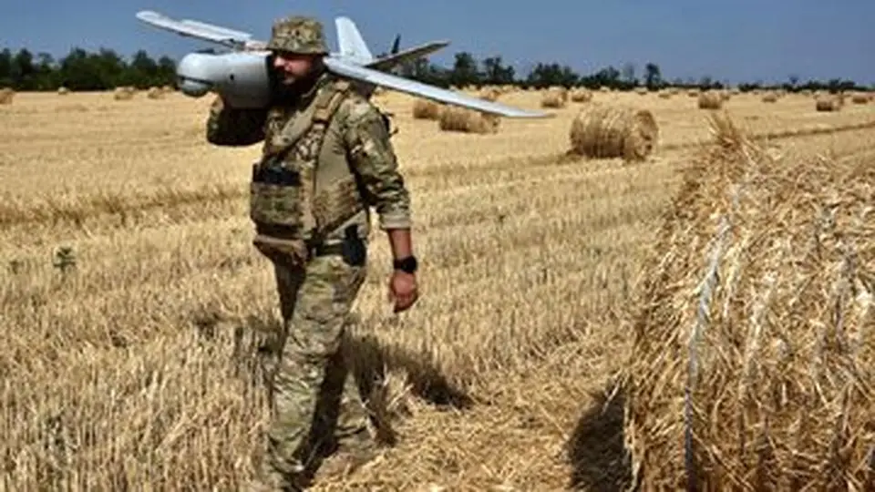 انگلیس ۱۰۰ هزار پهپاد به اوکراین میدهد