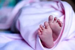 نجات جان کودک ۱۵ روزه توسط کارشناس مرکز پیام استان بوشهر+ ویدئو