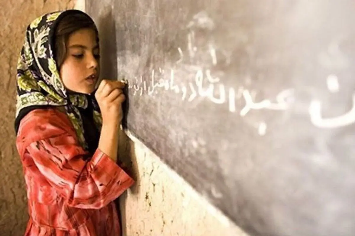 ماجرای زبان مادری
