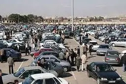 متقاضیان خودرو ۵۰ درصد کمتر شدند 