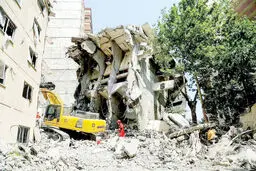 بسیاری از شهدا کودکان   10‌، 12ساله‌ بودند