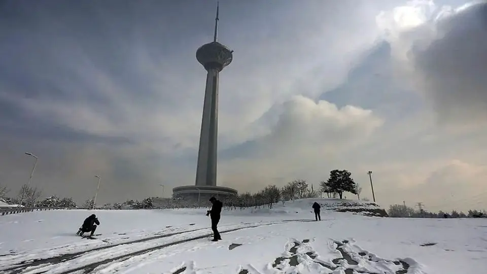 تاوان تعطیلی‌ها را چه کسی می‌دهد؟