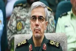رئیس ستادکل نیروهای مسلح: ماندن پای روش‌ها و سنت‌های قدیمی «خطای بزرگی» است / «شجاعانه» بخش‌های ناکارآمد را جمع کنیم