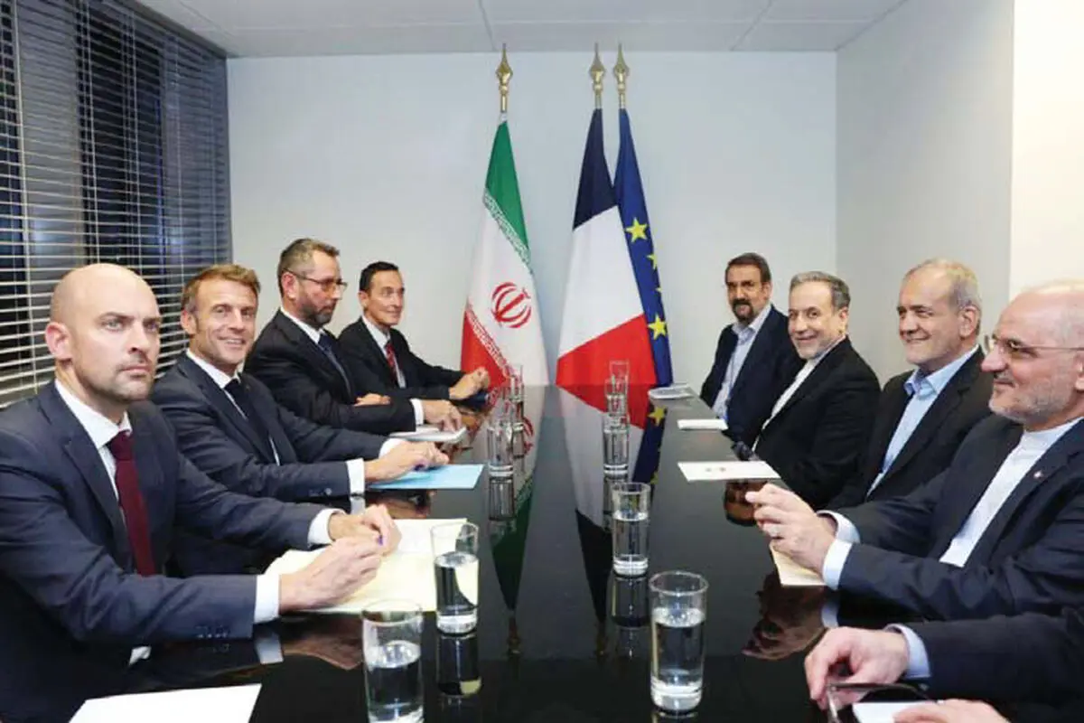 میانجی خاموش میان تهران و پاریس