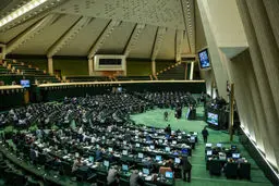 موافقت کمیسیون صنایع و معادن و کمیسیون انرژی مجلس با وزیر پیشنهادی نفت/ ویدیو