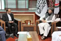 درخواست ایران از طالبان برای بازگشت مهاجران افغانستانی به کشورشان

