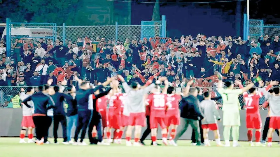 حملات شبانه سرخابی‌ها