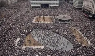 میلونها آمریکایی علیه جنگ با ایران  به خیابان آمدند / از رابرت دنیرو تا برنی سندرز و جین فوندا  + عکس 