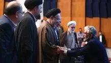  دست دادن خاتمی و حدادعادل در مراسم سالگرد دعائی / عکس