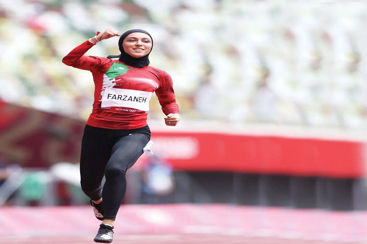 فرزانه؛ دختر ماه بهمن
