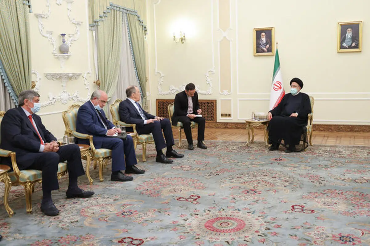 Tehran, Moscow oppose foreign powers presence in Caspian sea
