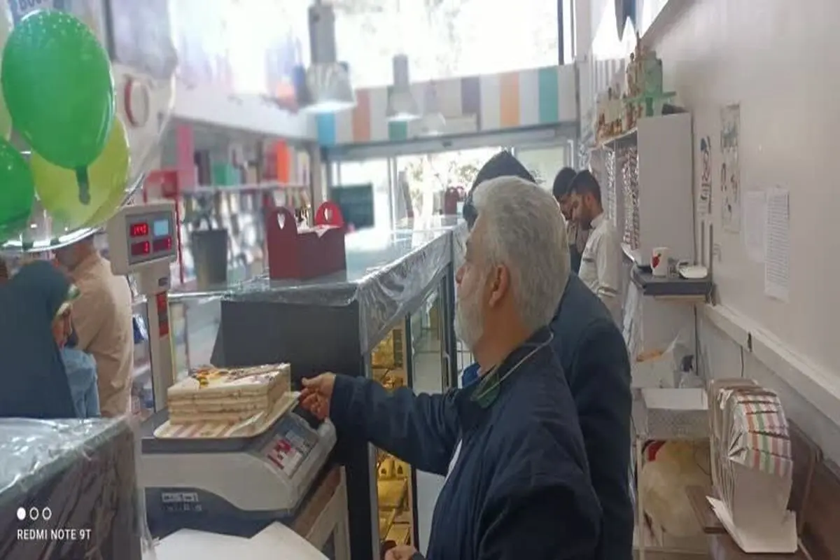 خالص فروشی شیرینی روی ترازوی سنجش بازرسان اداره کل صمت استان همدان