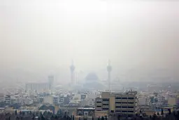 توسعه صنایع آلاینده در فقدان توجه به محیط‌زیست