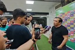 پرسپولیس از خداداد و بیرانوند شکایت کرد