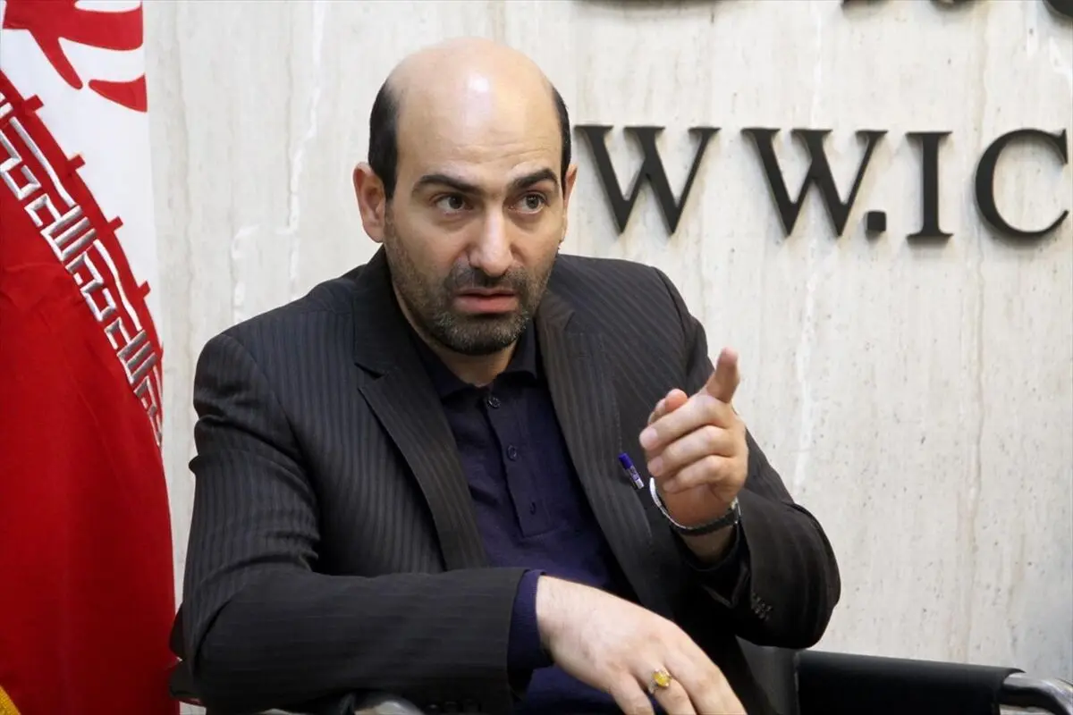 ۵ نماینده به نام خودشان ماشین گرفته‌اند/ ۵۷ نماینده برای اقوام و آشنایان ماشین گرفتند/ برخی برای امامان جمعه یا فرماندارشان گرفته‌اند
