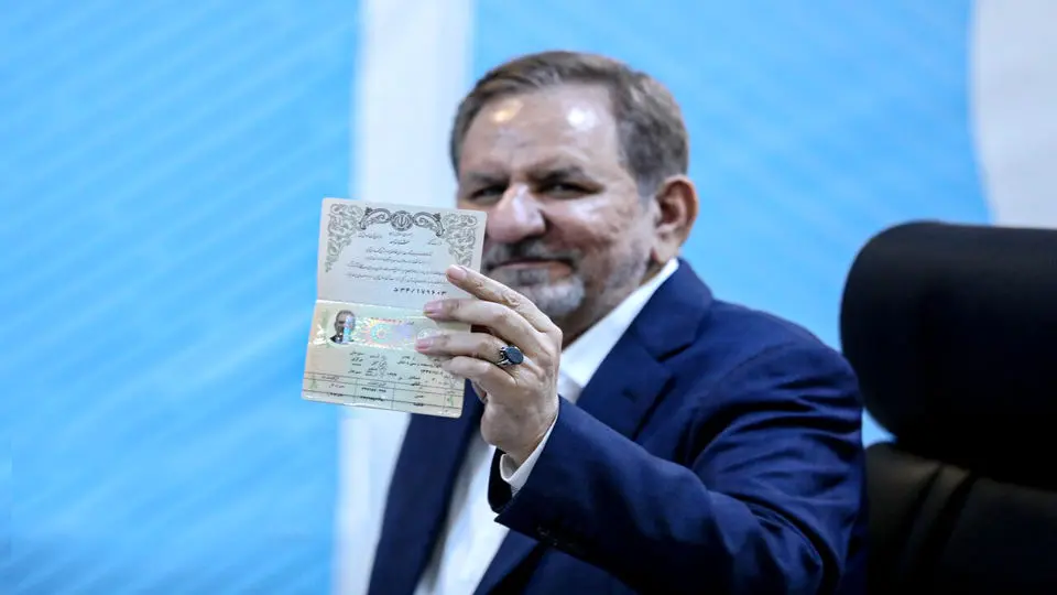 اسحاق جهانگیری: مرغ تخم طلای کشور را کشتیم