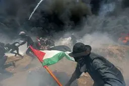 کشتار  فلسطینی‌ها ادامه دارد

