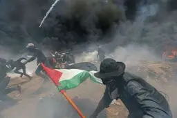 کشتار  فلسطینی‌ها ادامه دارد

