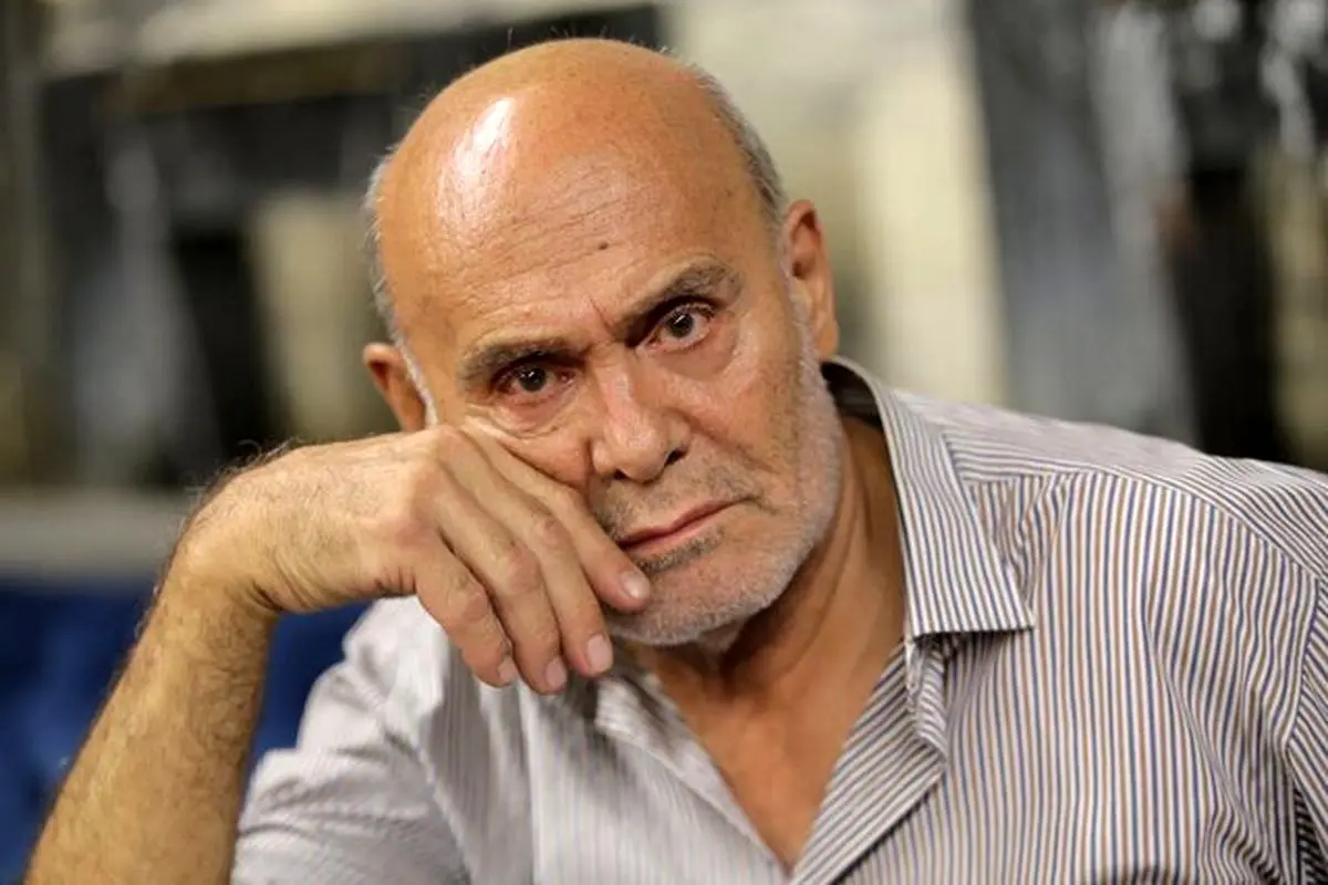 جمشید هاشم‌پور در یکی از مقرهای ایست‌وبازرسی شبانه تهران + عکس