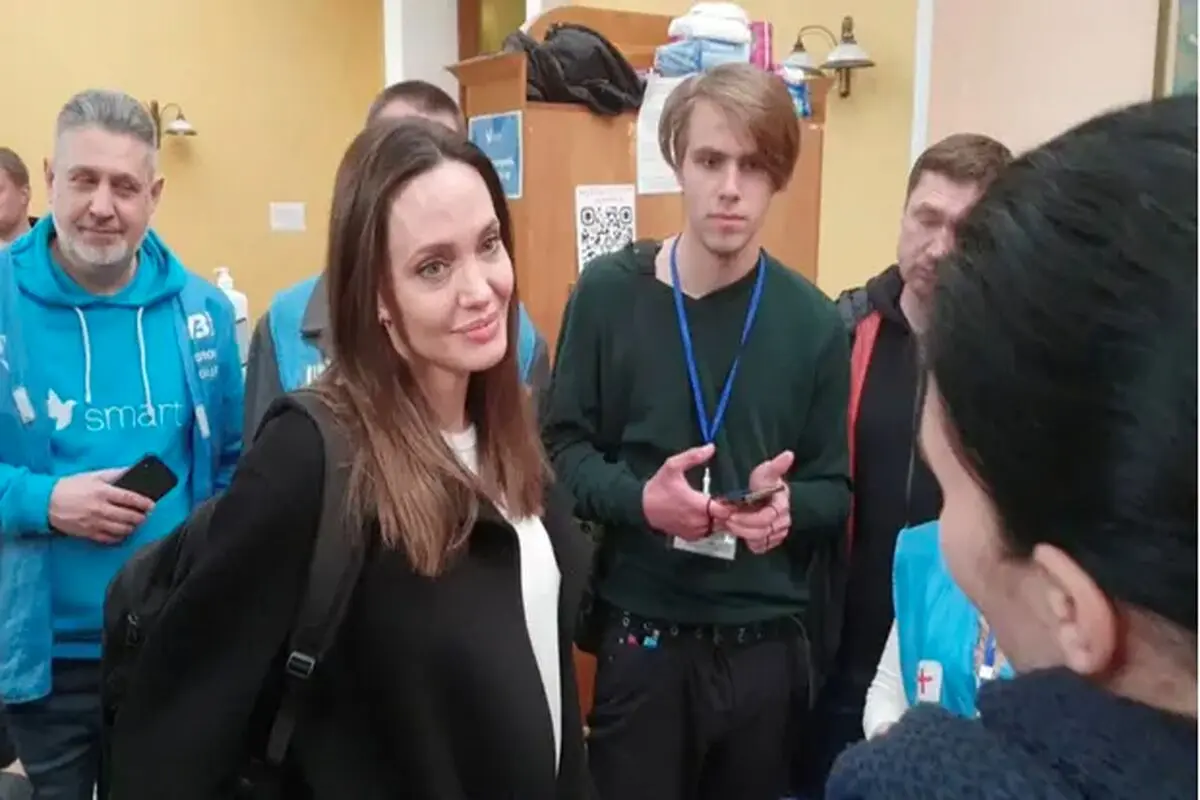 Angelina Jolie makes surprise visit to Ukraine