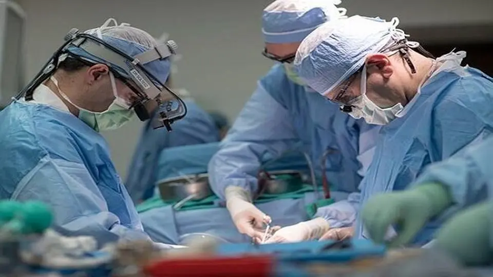در تهران دختری با قلب سوم زندگی میکند